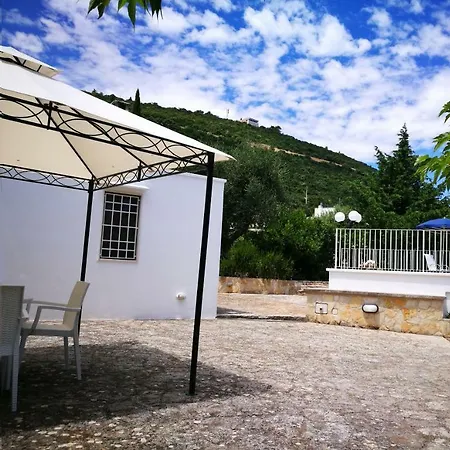 I Trulli Dell'eremo *